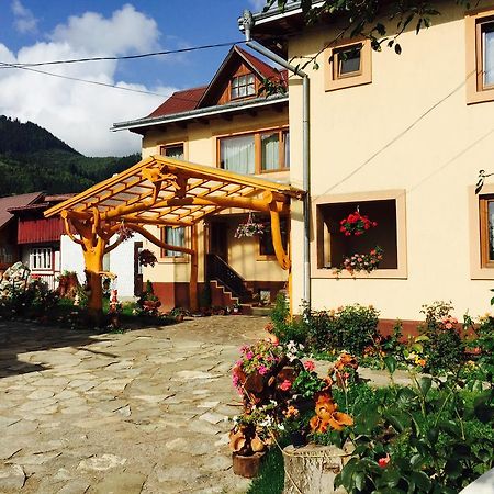 Casa Irinuca Hotell Sadova  Exteriör bild