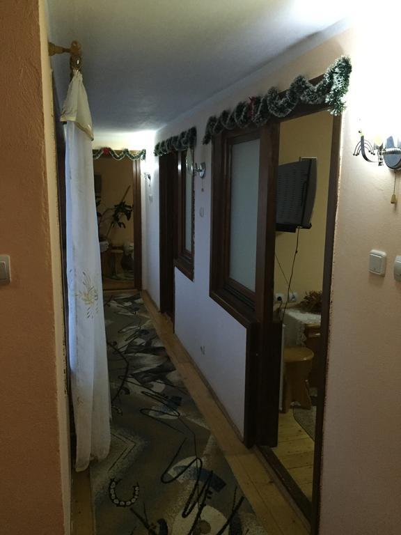 Casa Irinuca Hotell Sadova  Rum bild