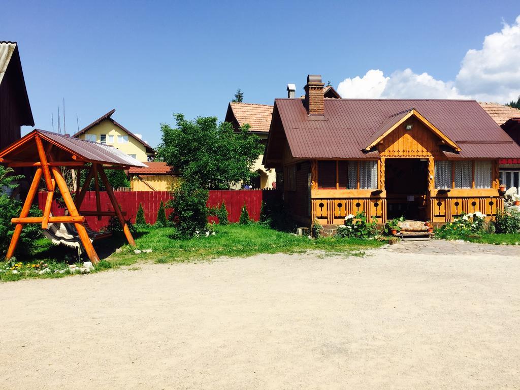 Casa Irinuca Hotell Sadova  Exteriör bild